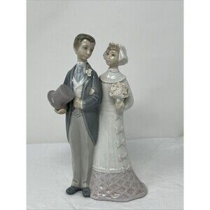 Lladro Figurine Bride & Groom Wedding Couple Marriage Cake Topper 4808 FLAWS